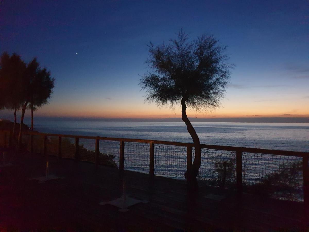 Cala Dei Mori Aparthotel Ливорно Екстериор снимка