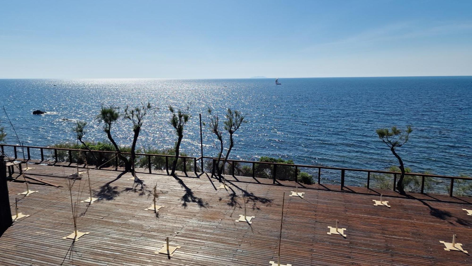 Cala Dei Mori Aparthotel Ливорно Екстериор снимка