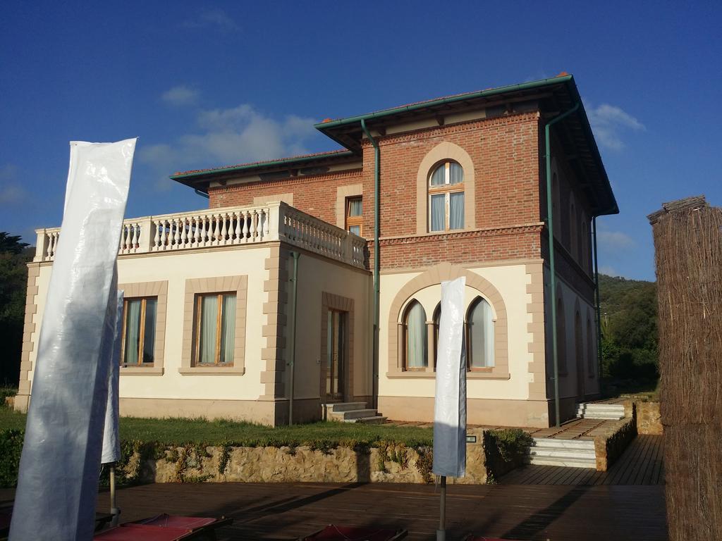 Cala Dei Mori Aparthotel Ливорно Екстериор снимка